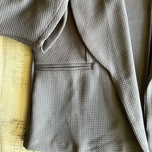 Maurice’s NWT blazer